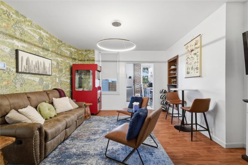 5205 Stanton Ave — photo 4