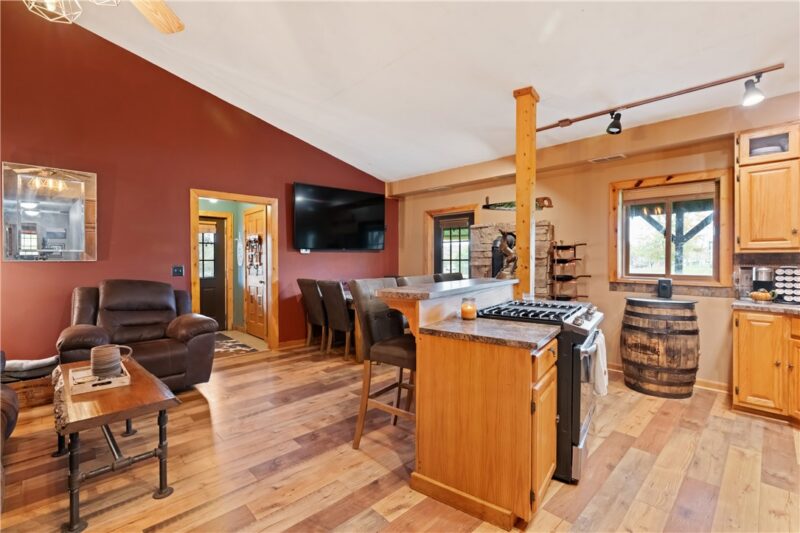 1316 Porter Rd — photo 4