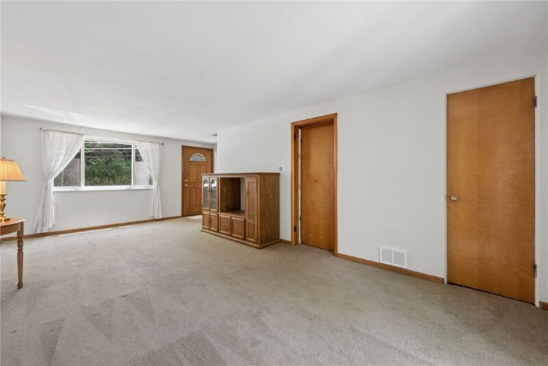 341 E AGNEW AVENUE — photo 7