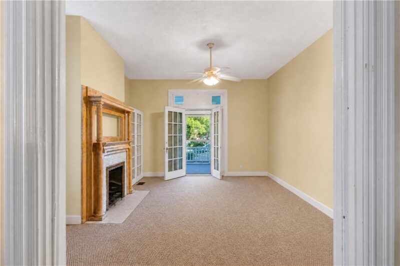 323 Chestnut St — photo 5