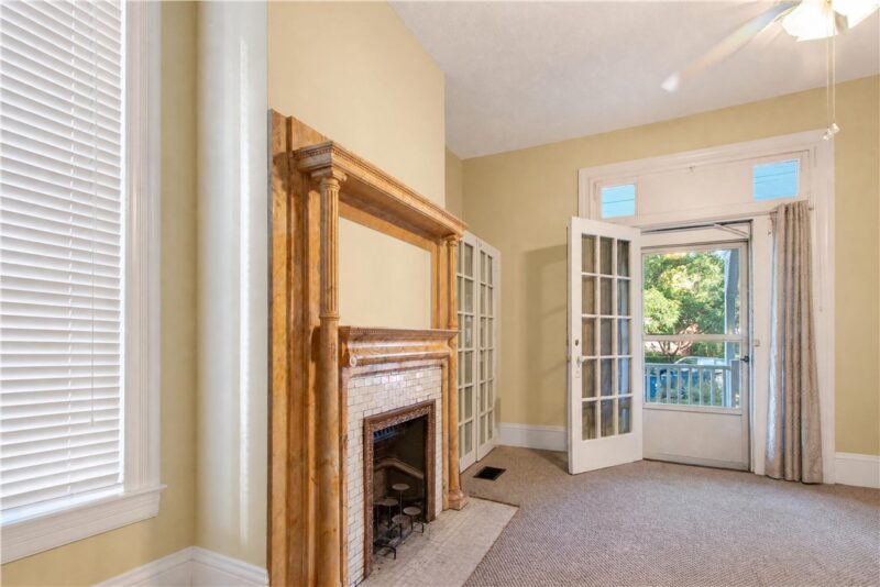 323 Chestnut St — photo 7