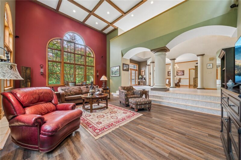 529 Edgewood Avenue — photo 4