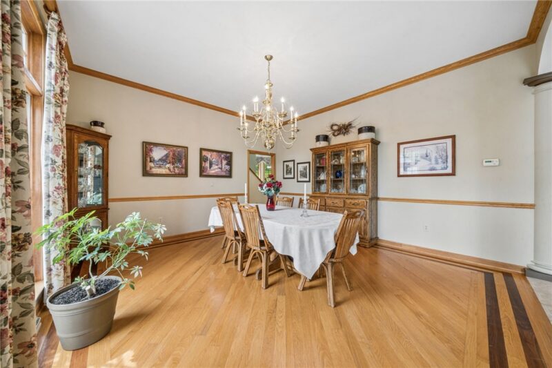 529 Edgewood Avenue — photo 7