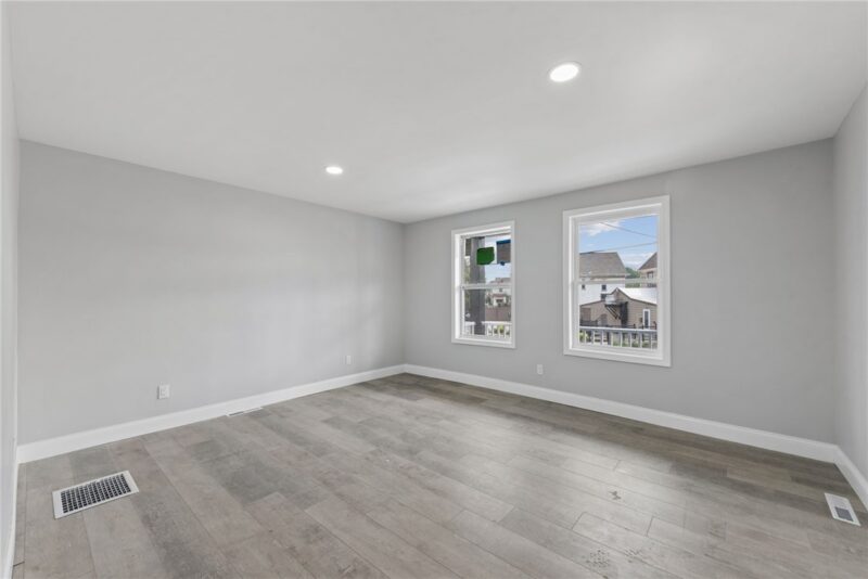 914 Green Street — photo 4