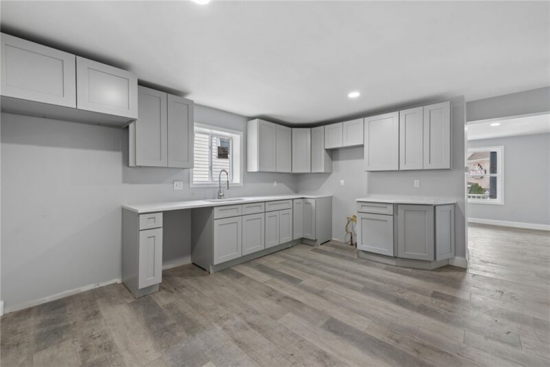 914 Green Street — photo 7