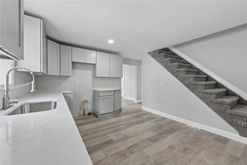 914 Green Street — photo 8