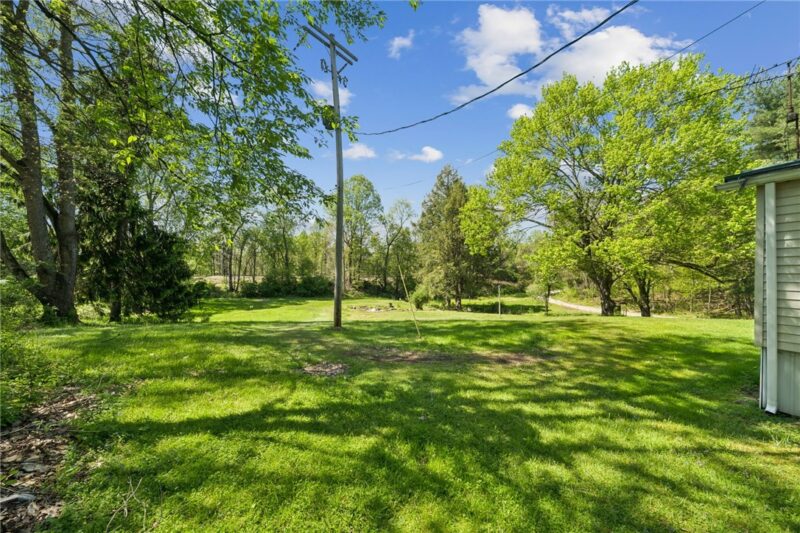 154 Thompson Rd — photo 6