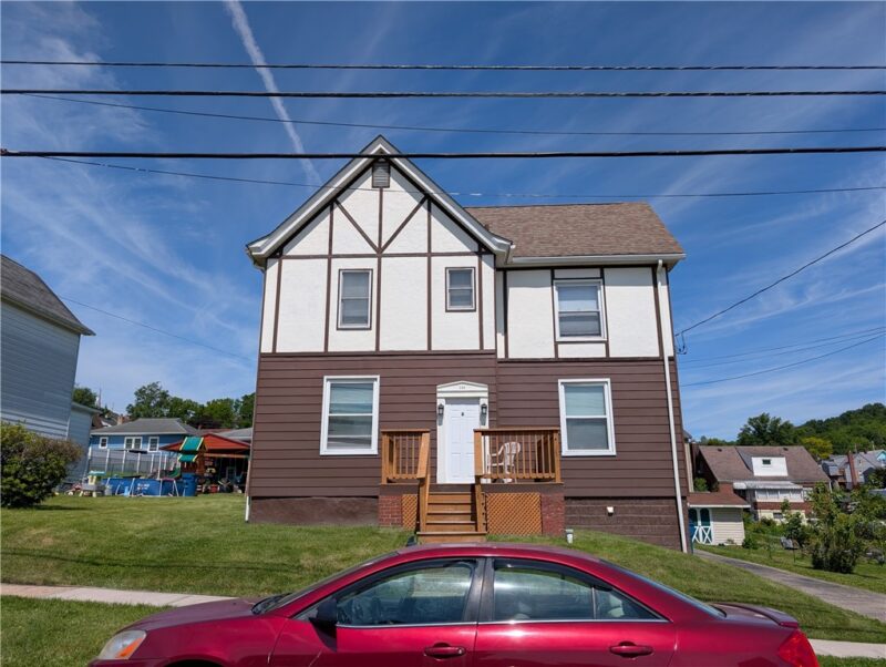 109 S 5th St — photo 2