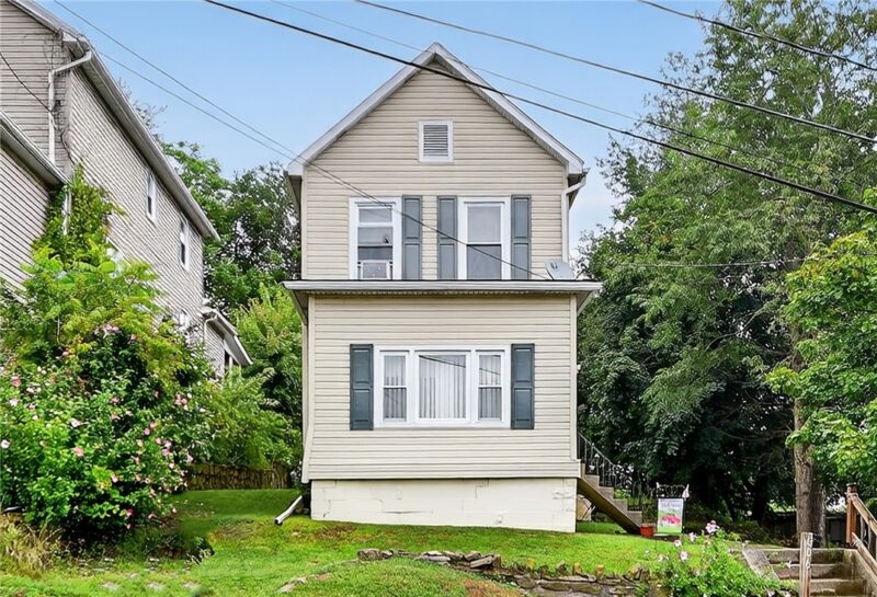 606 N Penn St — photo 2