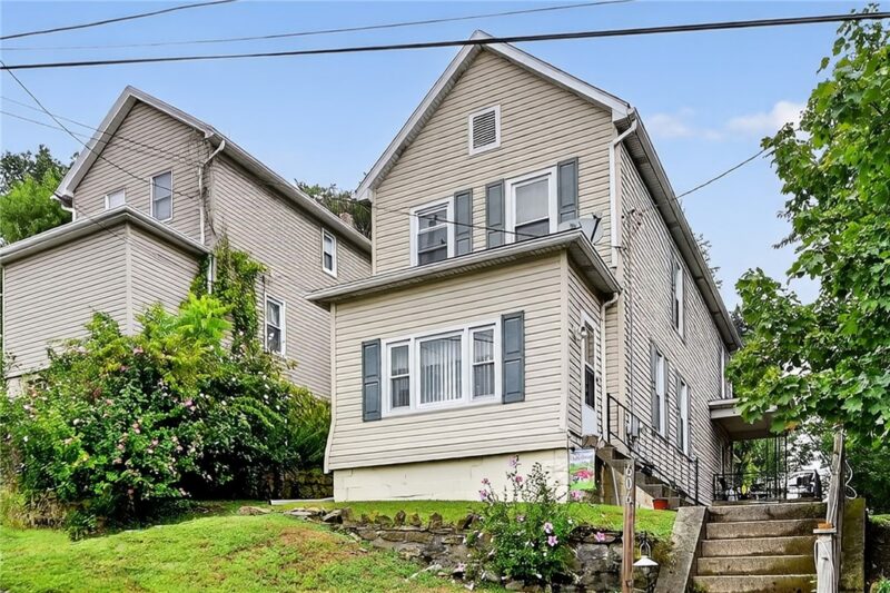 606 N Penn St — photo 3