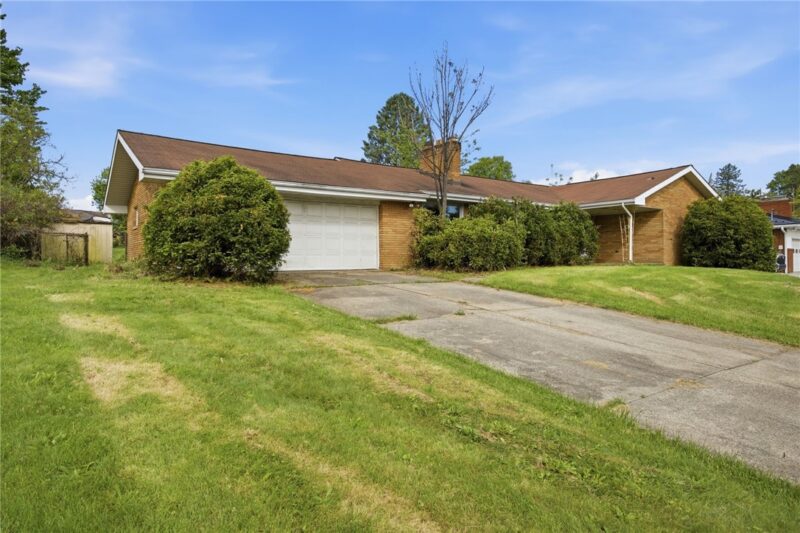 4104 Burnsire Dr — photo 5
