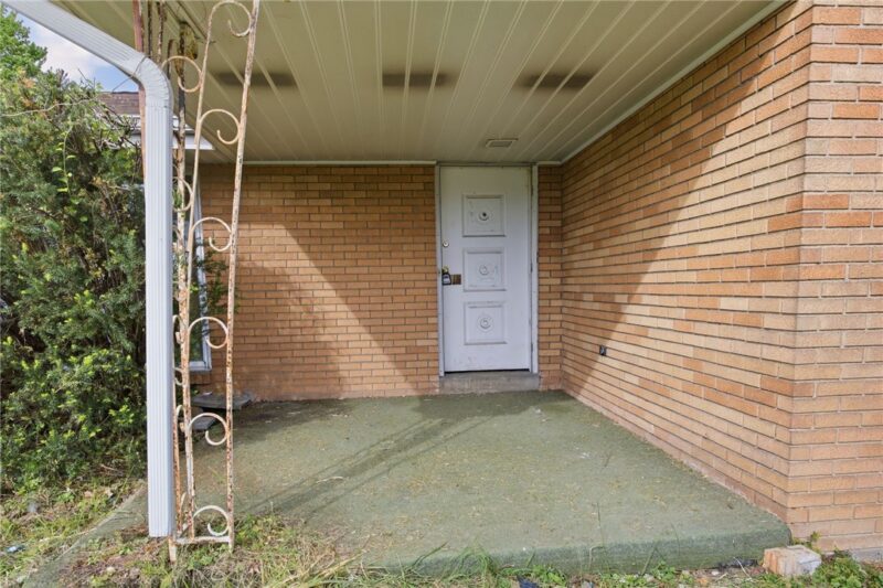 4104 Burnsire Dr — photo 8