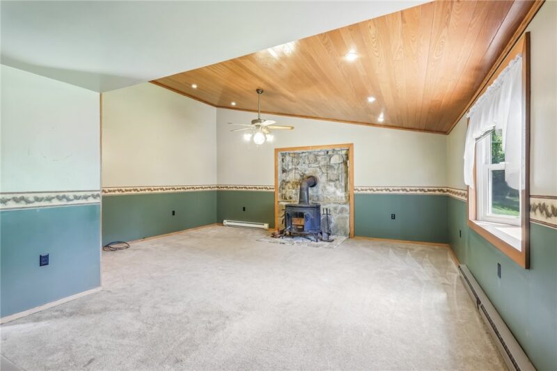 120 Lakeview Rd — photo 5