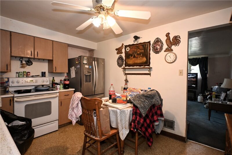 950 Tourman Street — photo 8