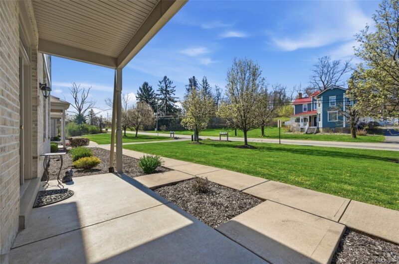 2426 Rochester Rd G — photo 3