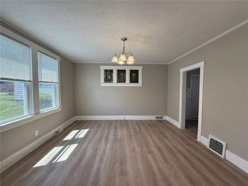 733 Speer St — photo 7