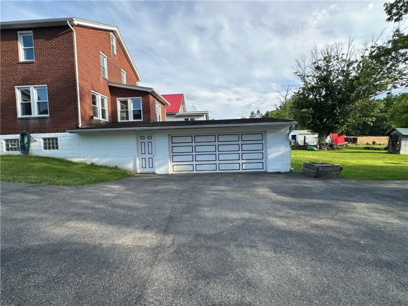 865 E Brady Rd — photo 5