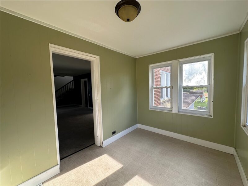 865 E Brady Rd — photo 8