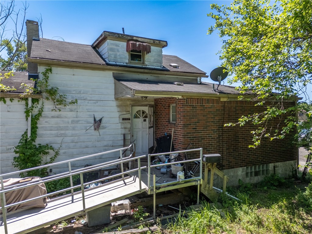 243 Washington Ave Rear — photo 1