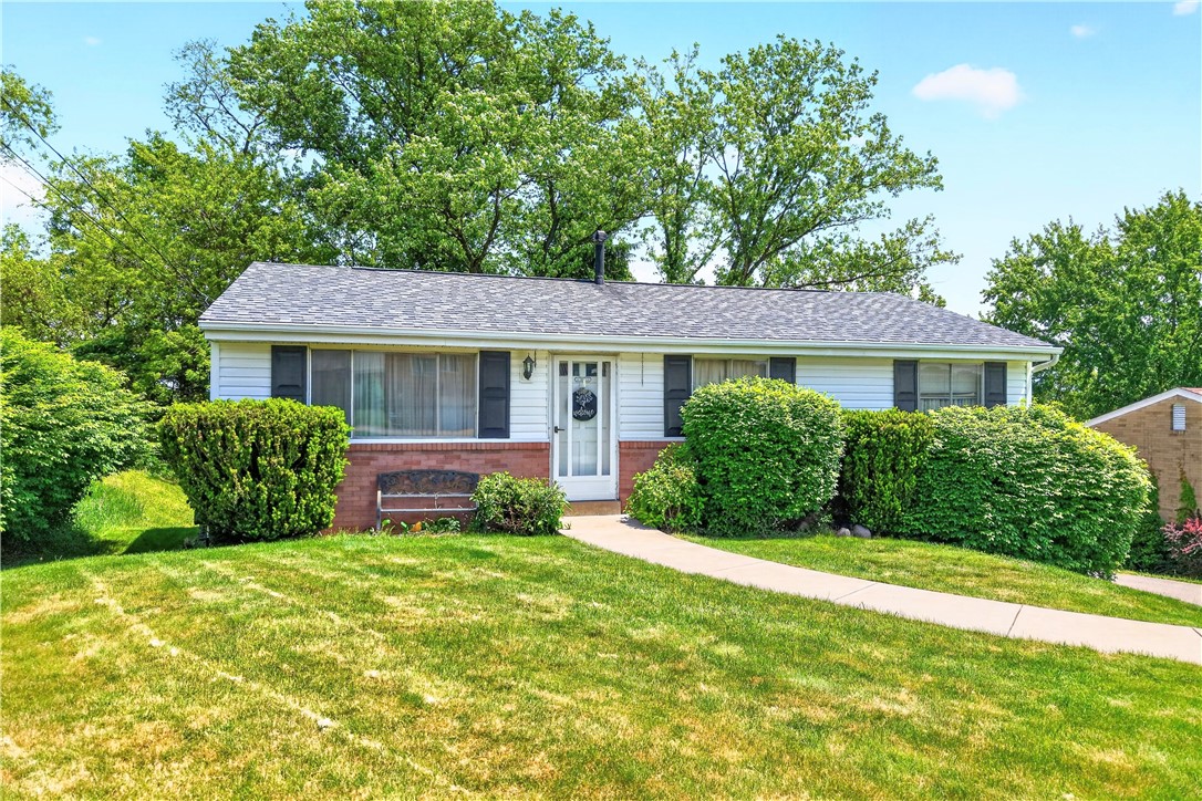 35 Frances Dr — photo 1