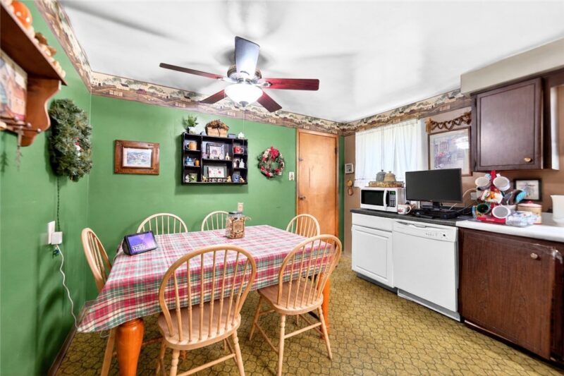 35 Frances Dr — photo 8