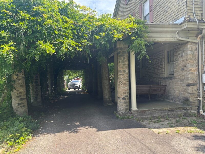 1126 HIGH ST — photo 8
