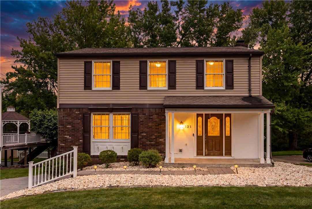 121 Penncrest Drive — photo 1