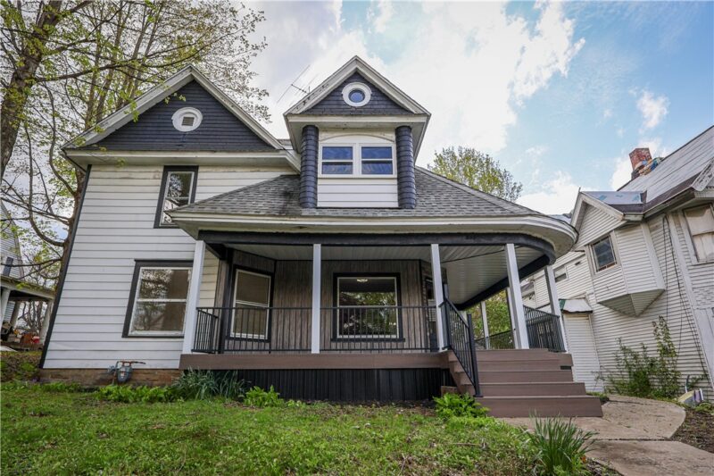 506 S Main St — photo 2