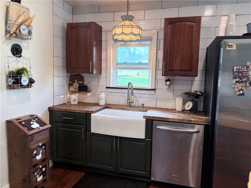 4815 Main St — photo 5