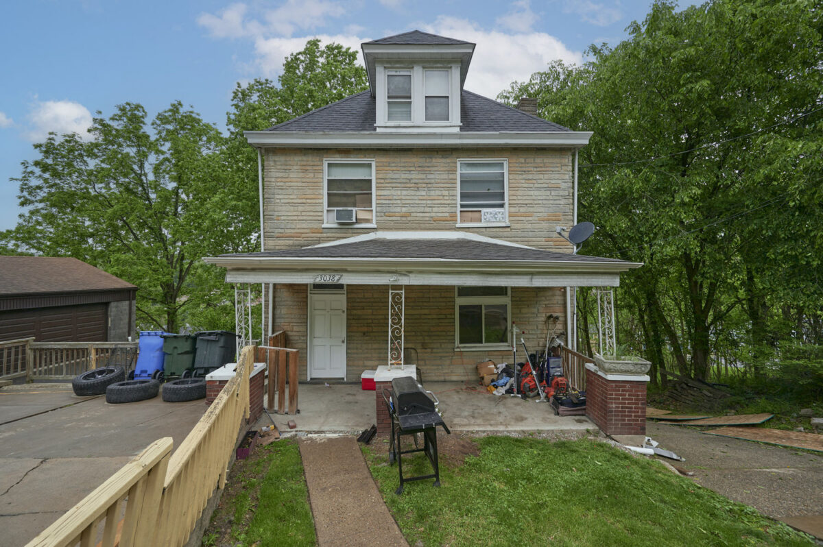 3038 Provost ROAD — photo 1