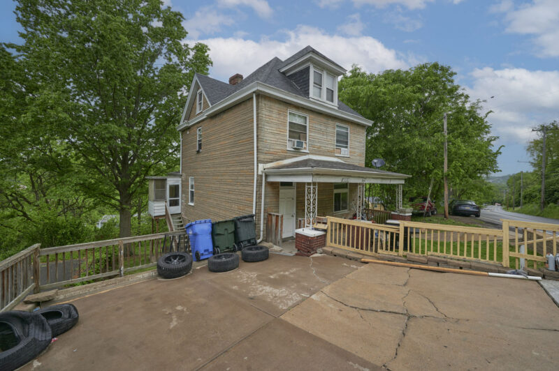 3038 Provost ROAD — photo 2