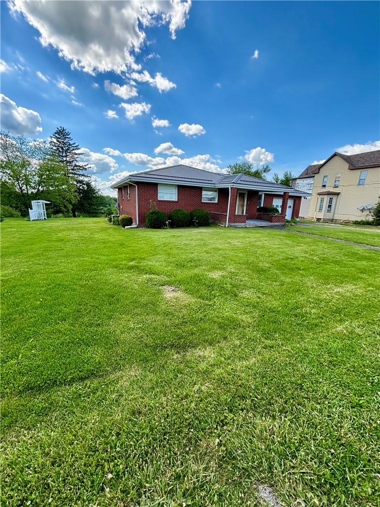 277 Buffalo Rd S — photo 2