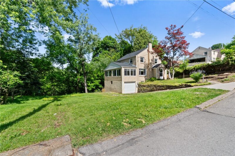 5211 White Oak Dr — photo 3