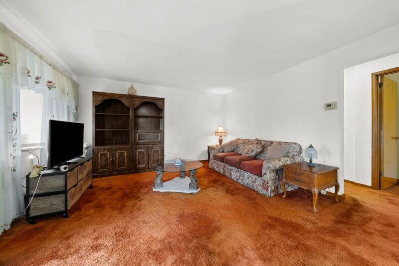 1208 Merrick Avenue — photo 8