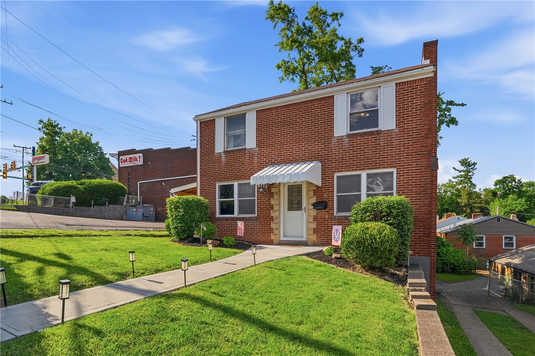 11 E Willock Rd — photo 1