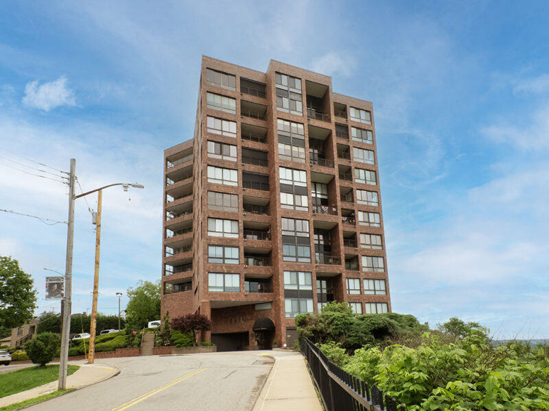 1700 Grandview AVENUE 202 — photo 2