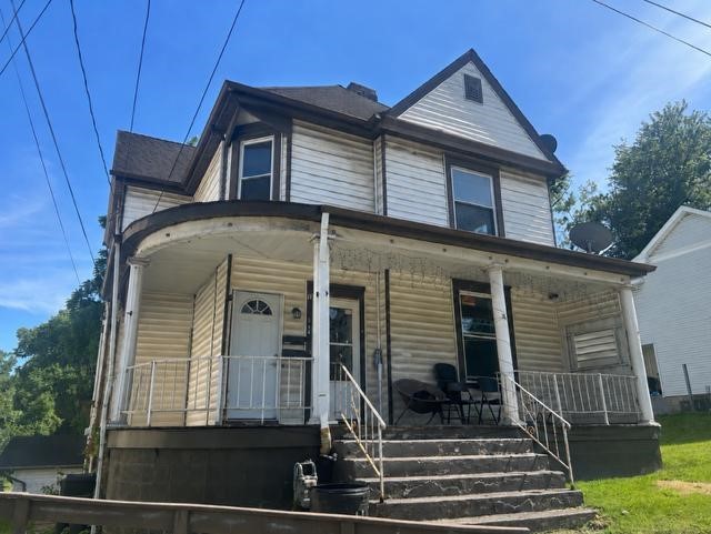 540 W Chestnut St — photo 8
