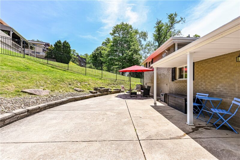 765 Robbins Station Rd — photo 4