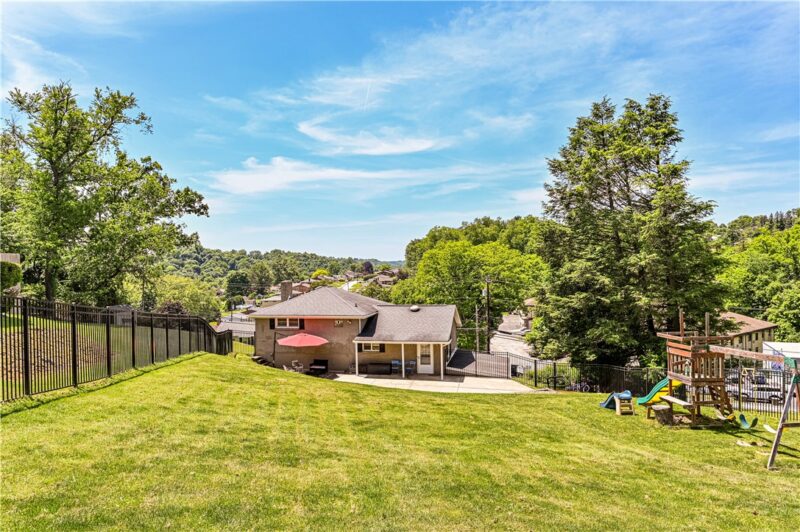 765 Robbins Station Rd — photo 8