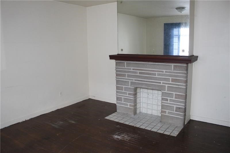 569 Linden Way — photo 2