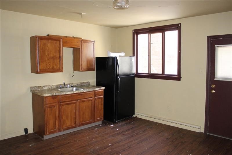 569 Linden Way — photo 4