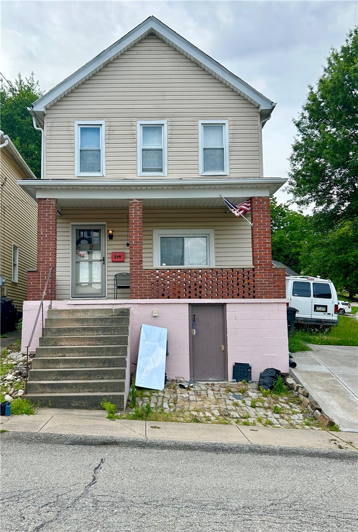 379 Walnut St — photo 1