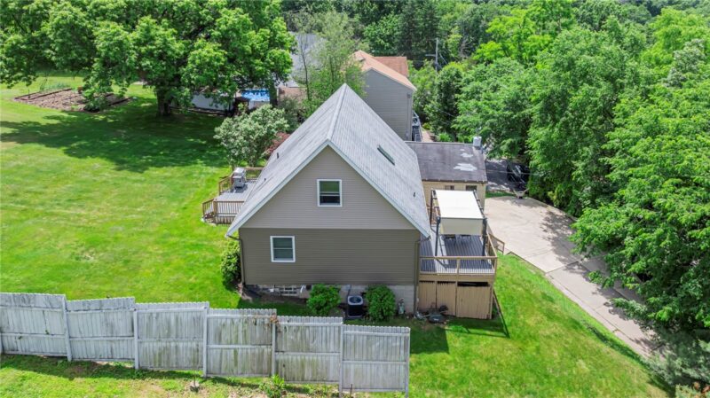 210 Pine Drive — photo 7