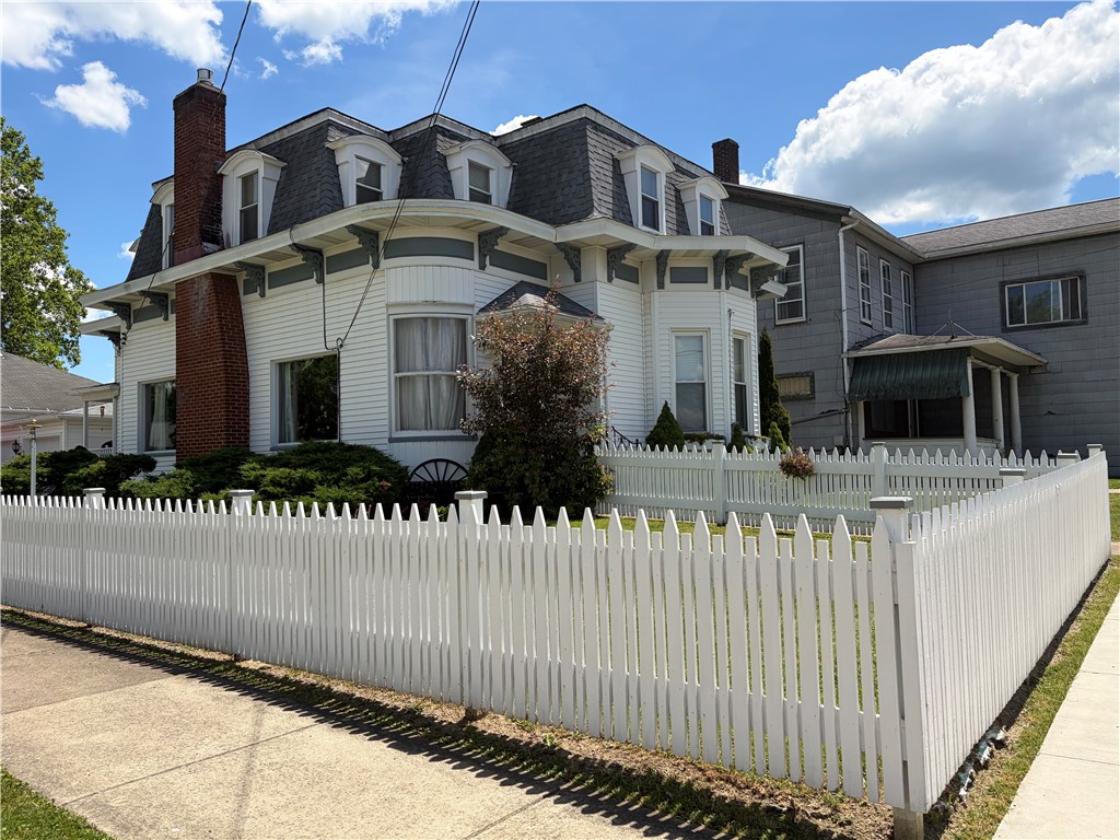 70 Lake Street — photo 1