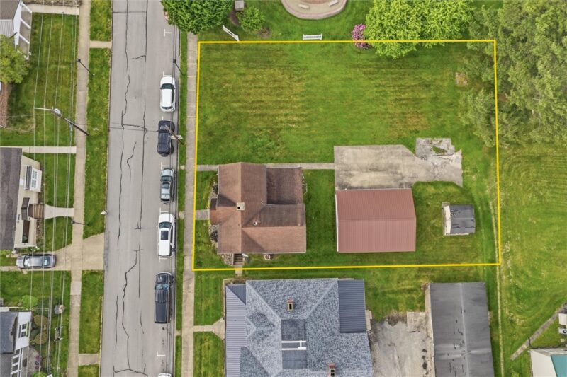 304 Liberty St — photo 2