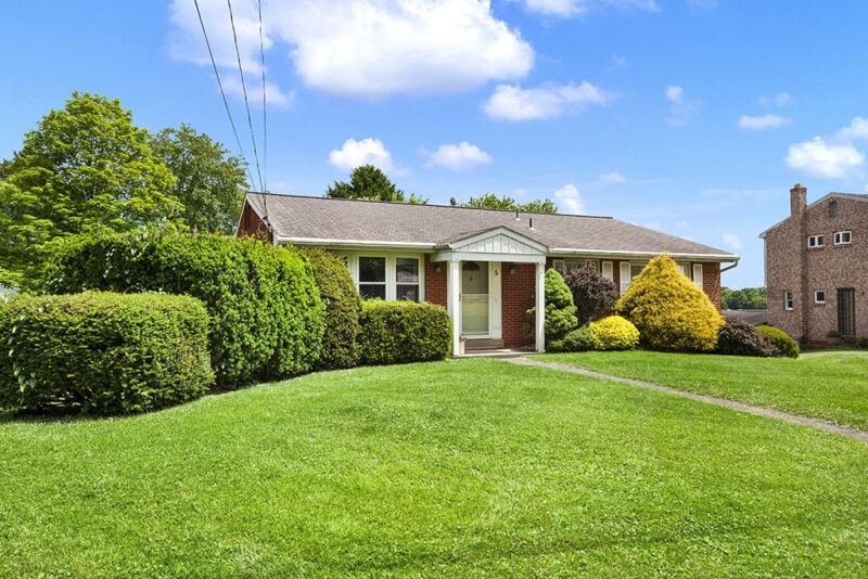 5 Shawnee Dr — photo 2