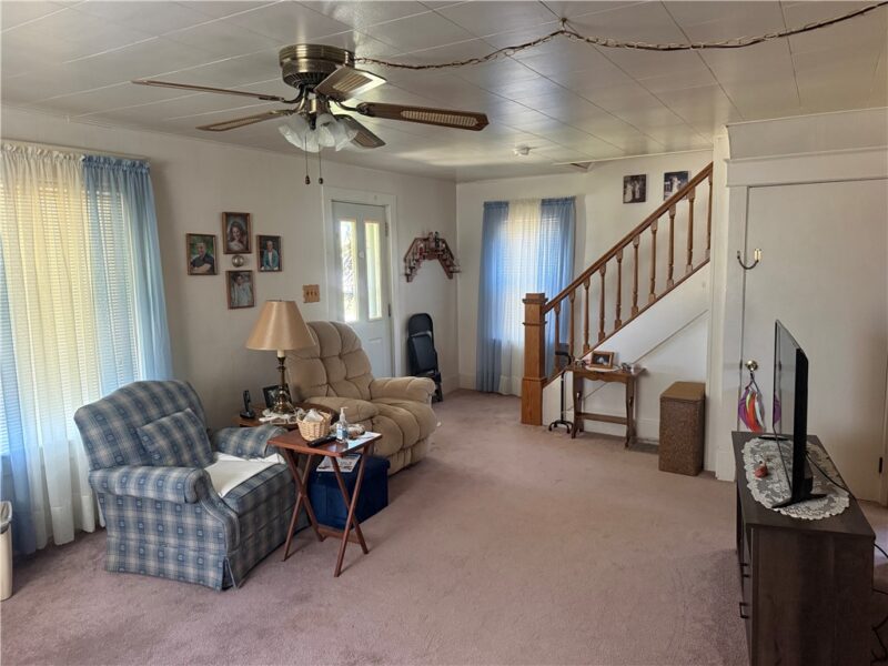 465 S State Line Rd — photo 4