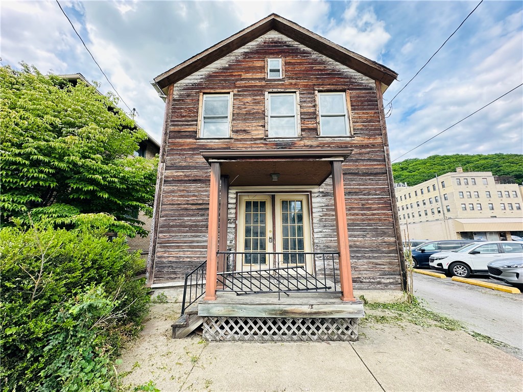 222 S Jefferson St — photo 1