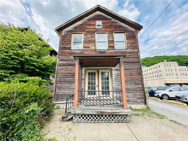 222 S Jefferson St