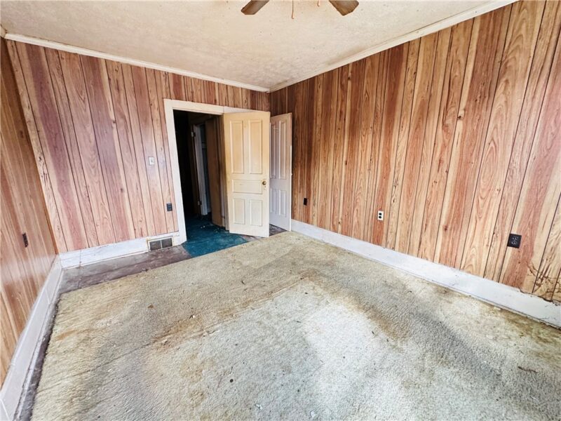 222 S Jefferson St — photo 3